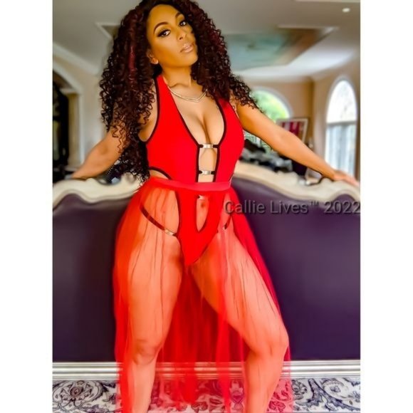 Xena Red Future: Metal Buckle Monokini Swimsuit LARGE - Picture 4 of 15